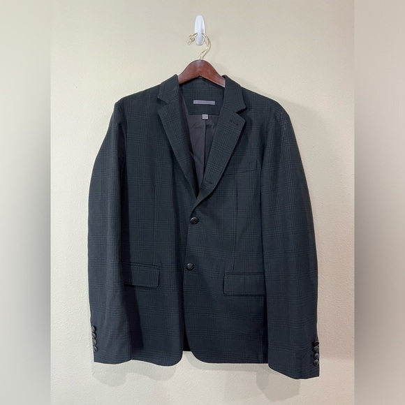 John Varvatos Men’s Black Checkered Sports Coat - Picture 1 of 5
